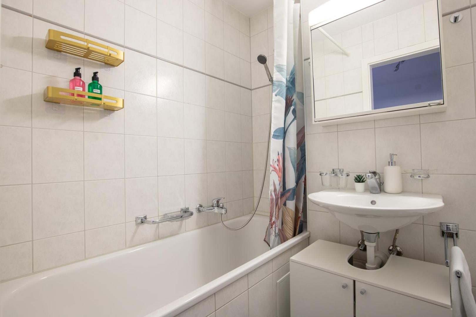 Special Primero Picasso Apartment Basel, Bahnhof Grossbasel 10-Star Exterior photo